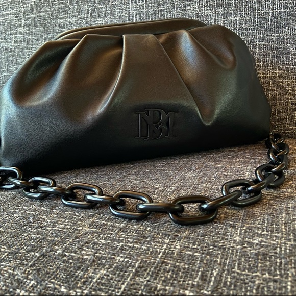New badgley mischka black shoulder chain bag - Picture 2 of 10